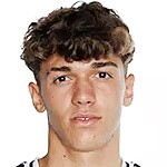  卡马文加节奏失调；皮塔奇悄然崛起，皇马中场竞争加剧。 体育新闻