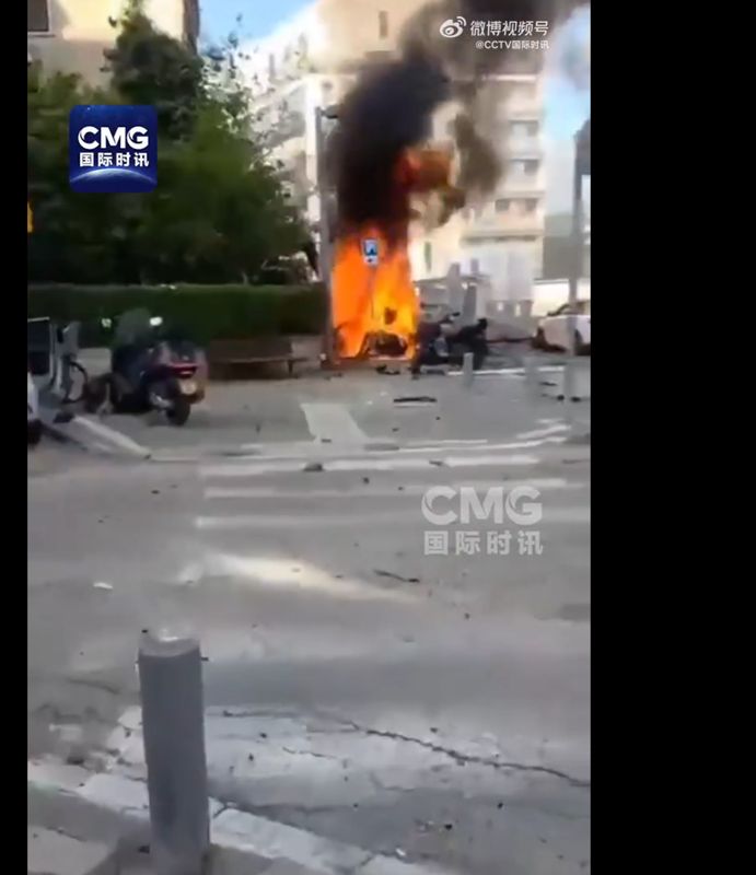  地缘博弈深度研报：获取国际冲突核心情报的实操路径指南 IT技术