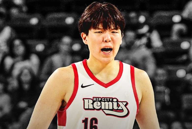  遗憾落幕的痛楚：深挖杨瀚森赛场表现的战术解构。 体育新闻