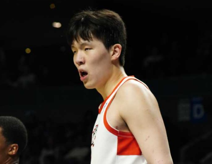  遗憾落幕的痛楚：深挖杨瀚森赛场表现的战术解构。 体育新闻