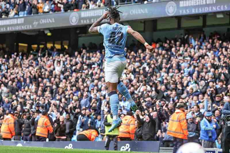  那个下午的伊蒂哈德：一位利物浦球迷亲历的至暗时刻 体育新闻