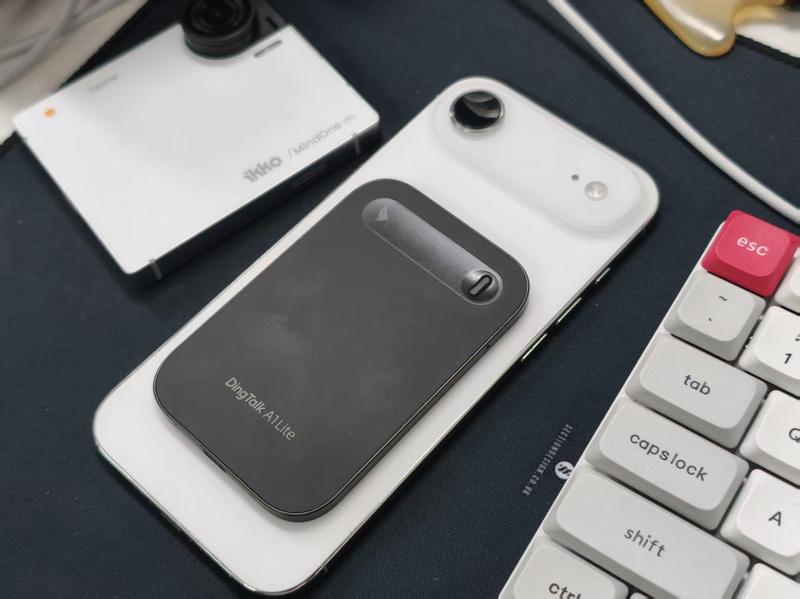 从录音笔到录音卡：一名科技记者的随身录音设备三年迭代复盘