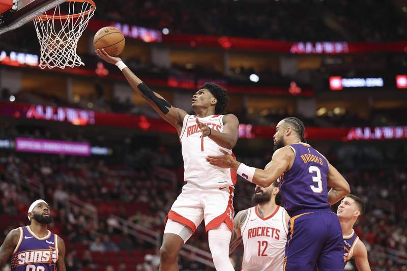  当湖人伤兵满营遇上火箭锋线群：这一次，天平真的倾斜了 体育新闻