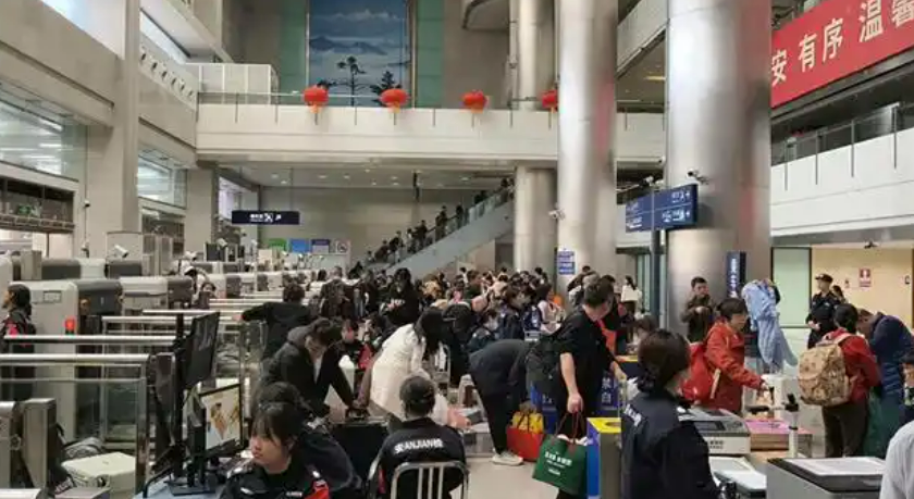  铁路投资九千亿背后的技术跃迁：数据拆解与产业链重构 股票财经